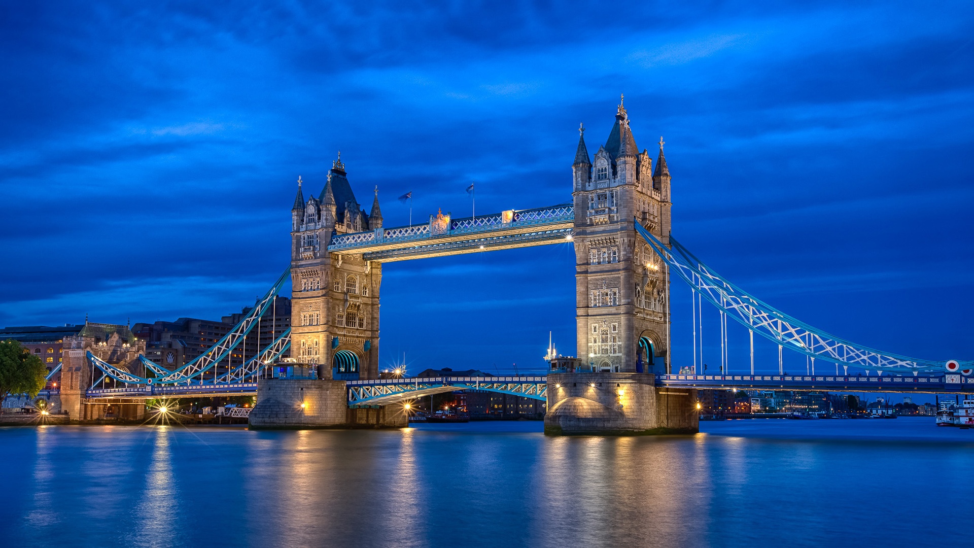 England-London-city-night-river-Thames-Tower-Bridge-blue-sky-lights_1920x1080